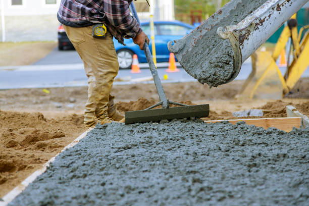 Best Concrete Pool Decks in Sandia Heights, NM